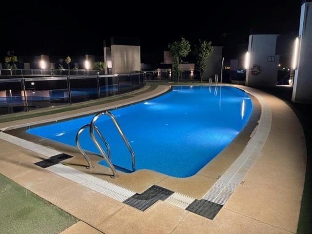 Tecnocordoba Aparcamiento Privado Gratuito Y Piscina Apartment Екстериор снимка